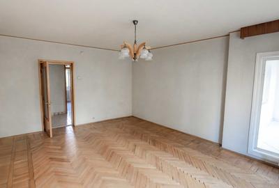 Vânzare apartament 3 camere Piata Muncii