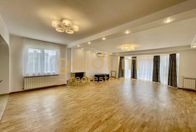 VILA INDIVIDUALA/PISCINA/ GARAJ - 13