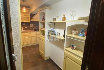 Vând apt. 2 cam. Alba Iulia-Decebal, Bd. Unirii, 1.5 km Piata Unirii, bloc 1997. - 9