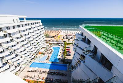 Apartament cu vedere la mare si si finisaje deosebite / Alezzi Infinity - 2