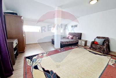 CHIRIE - Casă  4 camere , curte ,  zona LPS - 5