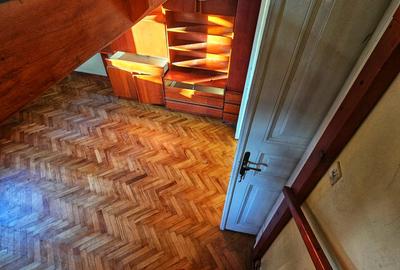 Casă cu arhitectură interbelică, 5 camere, teren 409 mp – Central - 19