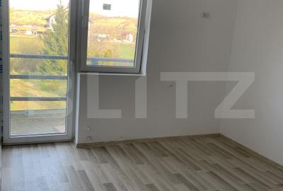 Pensiune de renovat in Tohanul Nou - langa noul centru comercial - 8