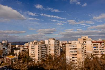 Apartament cu 2 camere decomandat, mobilat în Tomis Nord
