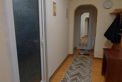 Apartament 3 camere Micro 38 - 2