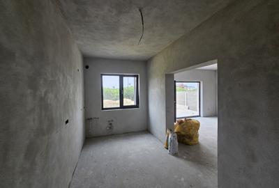 Duplex nou, P+M, 1 apartament la cheie, 1 la alb, Moșnița Nouă, comision 0% - 7