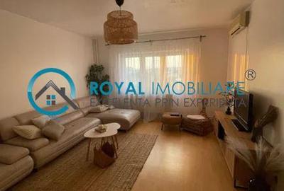 Royal Imobiliare - Vanzare apartament 3 camere zona Cantacuzino - 1