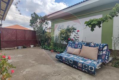 Casă cu 2 dormitoare si anexe gospodaresti de vanzare Cefa central - 10