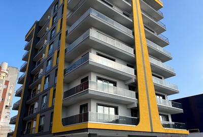 Apartament cu 2 camere decomandat în Abator