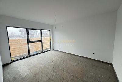 Casa 3 camere- strada asfaltata- 67 mp utili - 8