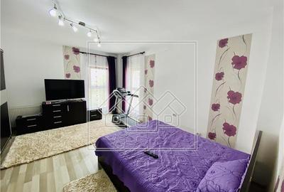 Apartament de vanzare in Sibiu - 3 camere si balcon - D. Stanca - 3