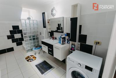 Casa individuala cu 8 camere si lac cu pesti, teren 4424 mp - Jebel - 18