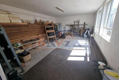 Hala 321 mp plus teren 1309 mp la intrarea in Baia Sprie - 6