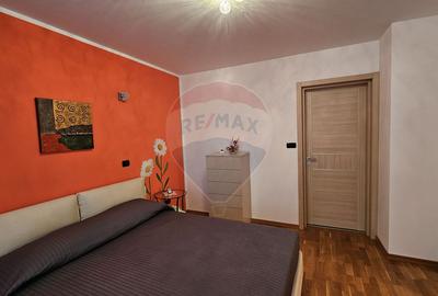 Casă / Vilă de lux cu 8 camere de vânzare in Obcini, Suceava - 36