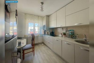 Apartament cu 3 camere decomandat în Luncă