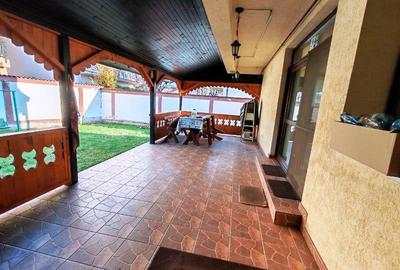 Vanzare Casa  - Vila - Prelungirea Ghencea - Margelelor - teren 300mp -  235000E - 2