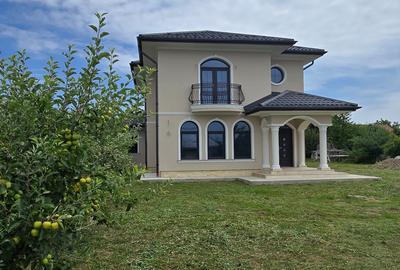 Casa noua cu etaj, zona Rediu - 1