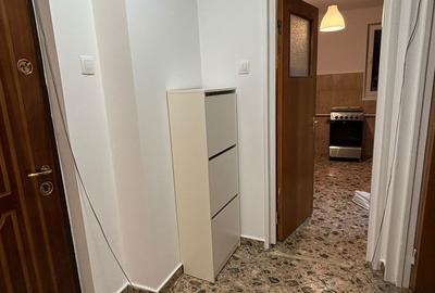De vânzare:  apartament 2 camere - Drumul Taberei - metrou - parc - 10