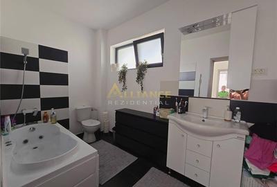 MOBILATA SI UTILATA- 4 camere- 2 bai - pod- beci - 145.000eur - 12