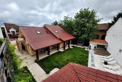Pensiune 3 stele, ultracentral, Oradea. 700 000 E. Comision 0 - 1