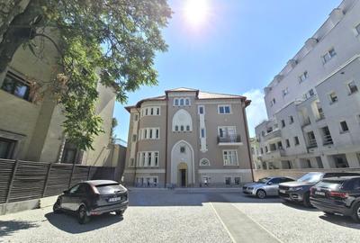 Vila complet refacuta, 250 mp curte ,  Aviatorilor - 1