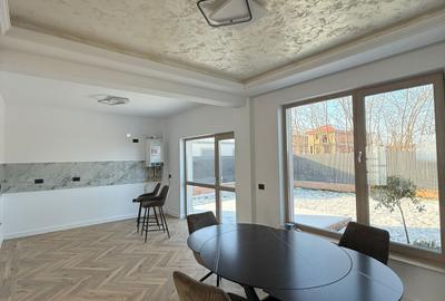 Casă cu 4 camere în Popas Păcurari