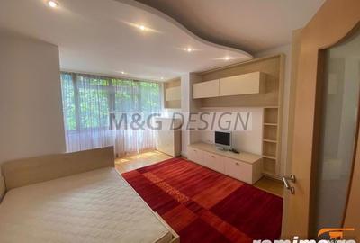 3 camere decomandat  zona Medicina - CENTRALA PROPRIE - 1