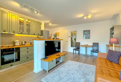 Studio premium localizat pe pietonala Coresi, mobilat si utilat, parcare si boxa - 1