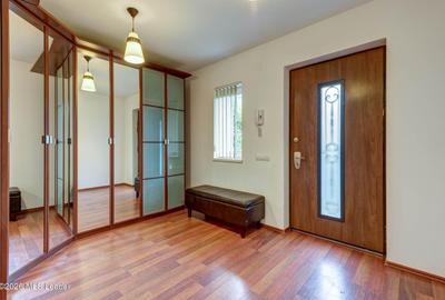 Casă individuală - 860 mp teren, 4 dormitoare si birou - 8