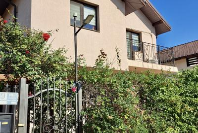 Casă individuală cu 4 camere în Bragadiru