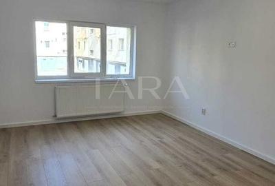 Apartament cu 3 camere decomandat în Zorilor