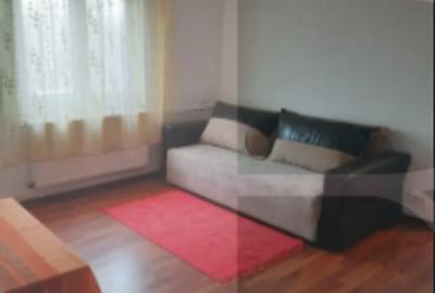 Apartament cu 2 camere semidecomandat în Berceni