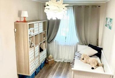 Vila deosebita aproape de Gara de Nord,construita in 1997,renovata 2020,8 camere - 7