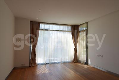 Apartament spatios cu 4 camere | 40mp terase | 3 locuri de parcare - 8