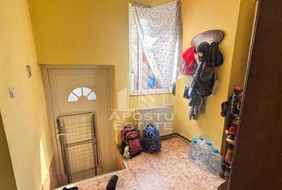 Apartament cu 2 camere de vanzare la curte comuna,Iosefin,Timisoara - 4