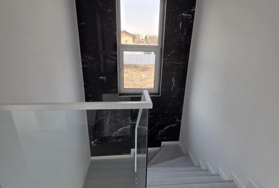 Vila-zona Pipera-Tunari-P+1Et, 4 camere, 3 bai, 2 parcari, 150 mpu, 311 mp teren - 11