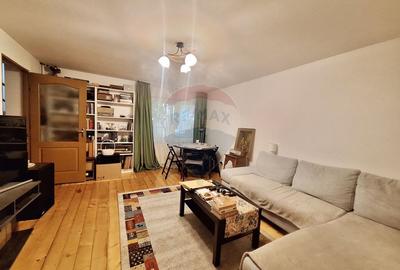Imobil cu curte , casa plus parter de casa in zona Sub Arini - 3