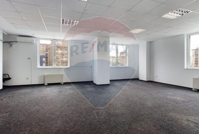 SPATIU COMERCIAL 80 MP OPEN SPACE CU GRUP SANITAR | GREEN CENTER ITC - 9
