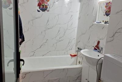 Garsoniera Renovata cu balcon-MOBILATA SI UTILATA - METROU - 2