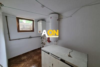 De vanzare casa 6 camere, S+P+M, 900mp teren, Cetate - 19