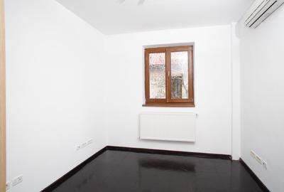 Mansardă boemă, ideală pentru industriile creative - 7