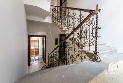 De vanzare Cladire bloc Istoric Central Arad D+P+E+M curte proprie - 11