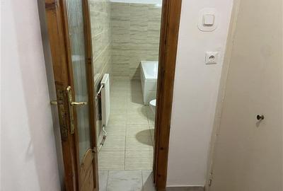 Apartament 2 camere , zona Inspectoratul Scolar , 54 mp , decomandat , liber - 4