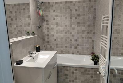Vanzare - apartament cu 3 camere, Micro 16, renovat, mobilat nou - 11