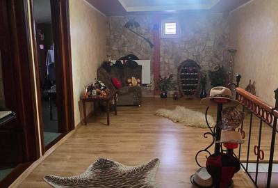 Casa p+2 cu spațiu comericial - 15