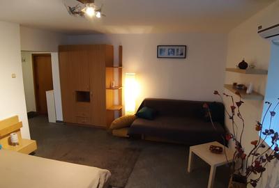 Garsonieră spațioasă 45 mp, renovată recent, AC, balcon, Splaiul Unirii - 1