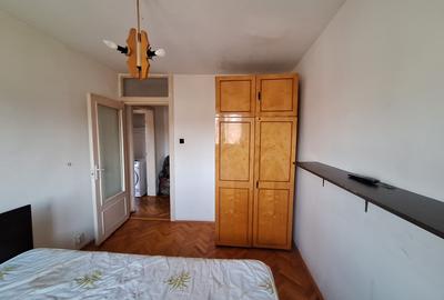 Oportunitate! Apartament cu 3 camere- bloc izolat termic- Lipovei - 14