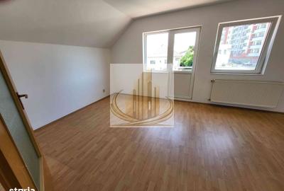 Casă spațioasă, versatilă – ideală pentru firmă sau locuință - 1