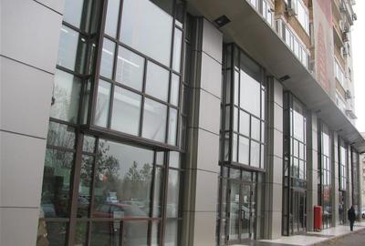 Spatiu pretabil showroom/birouri - mezanin- Bulevardul Unirii - 2