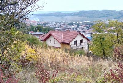 Aproape de oras și de natură  |  Parter cu acces independent | Baciu, lângă Cluj - 1